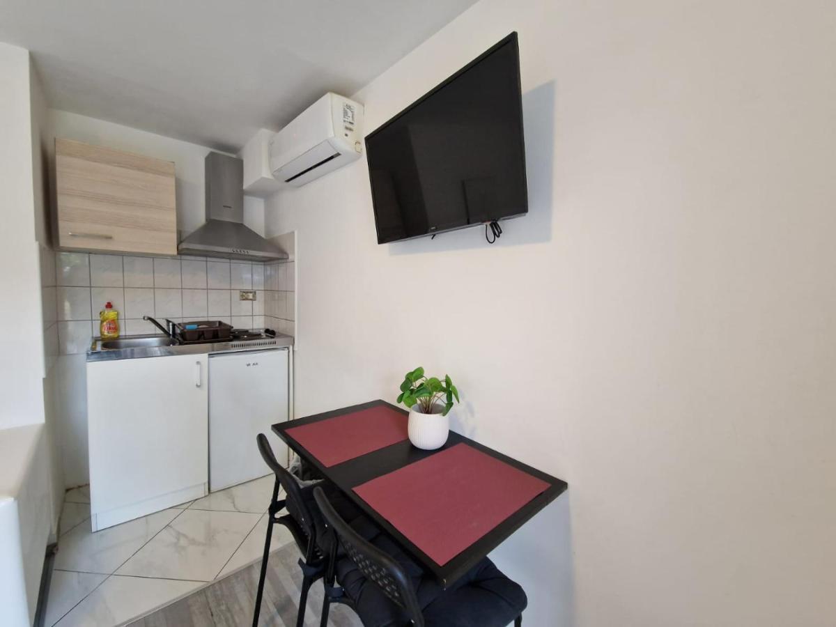 Apartments Luigi Umag Buitenkant foto